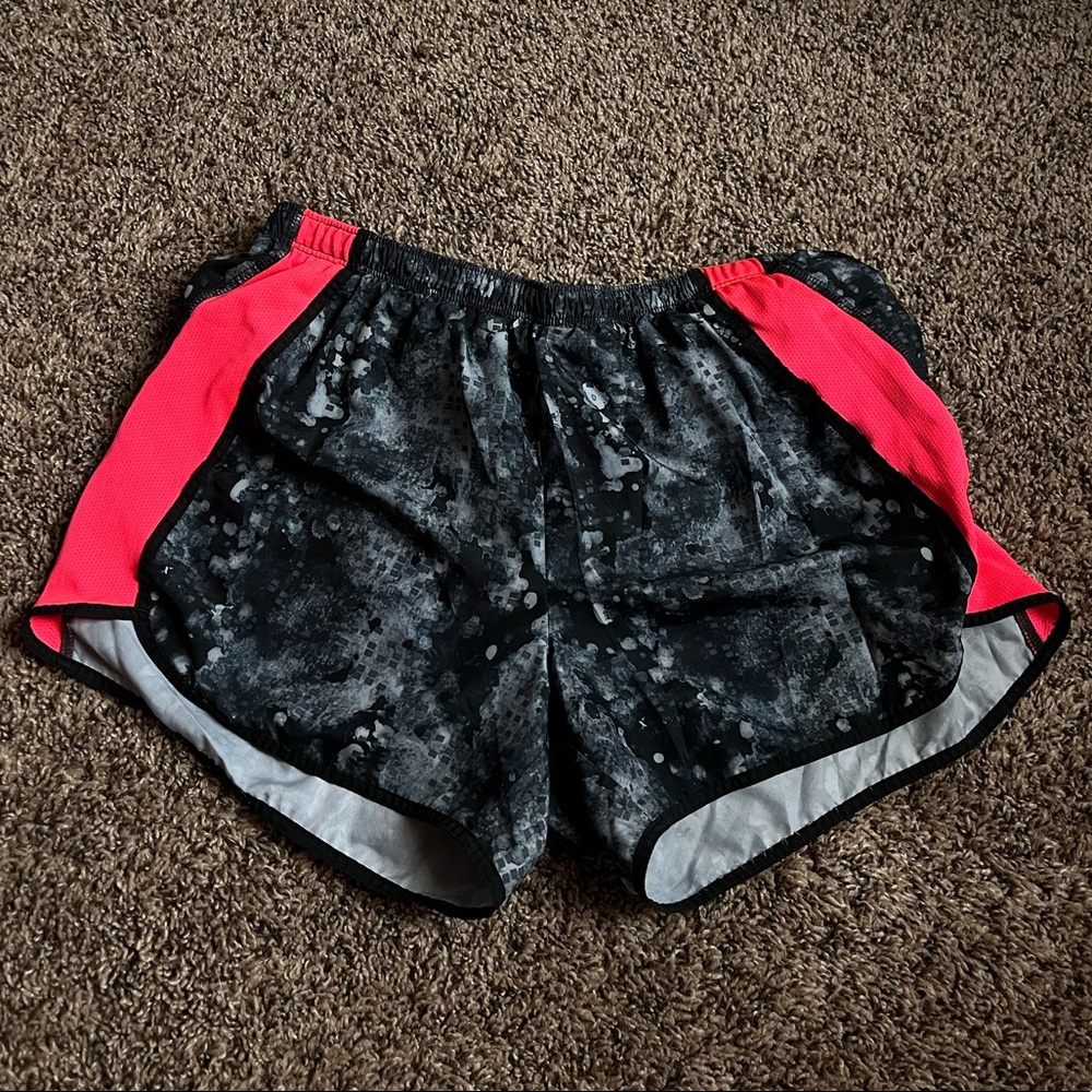 Champion black/pink running shorts size S (22)